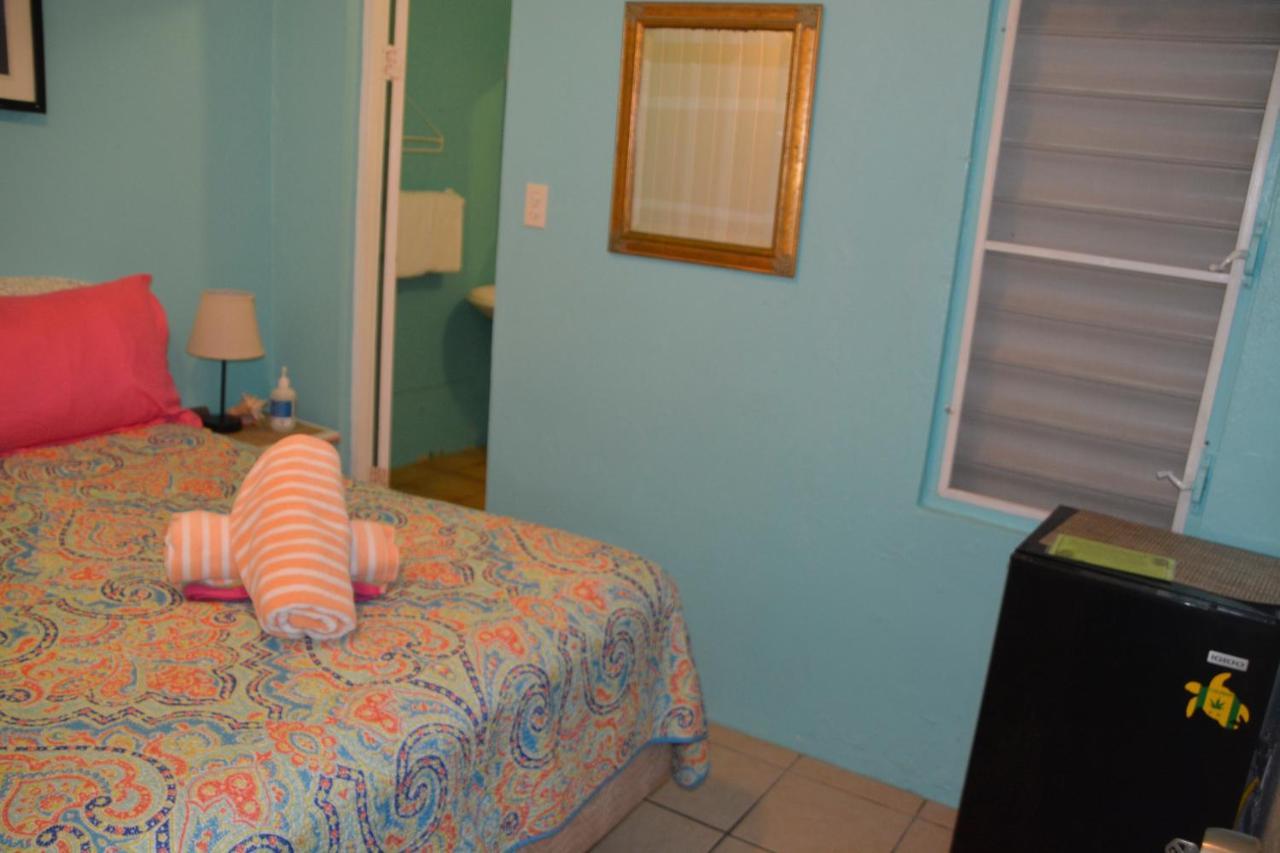 Palmetto Guesthouse Isla Culebra ภายนอก รูปภาพ