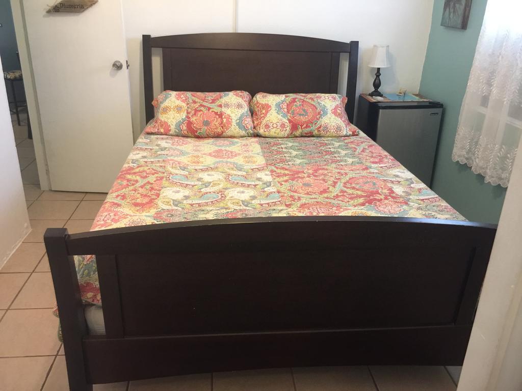 Palmetto Guesthouse Isla Culebra ภายนอก รูปภาพ